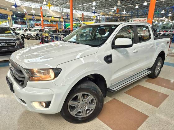 FORD RANGER 2.2 XLS 4X4 CD 16V DIESEL 4P AUTOMÁTICO